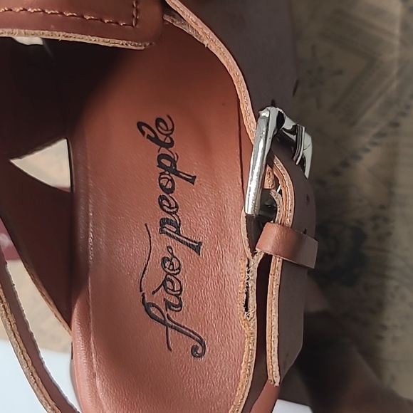 Free People Women's Astoria Clog sz.7.5 - Picture 4 of 6